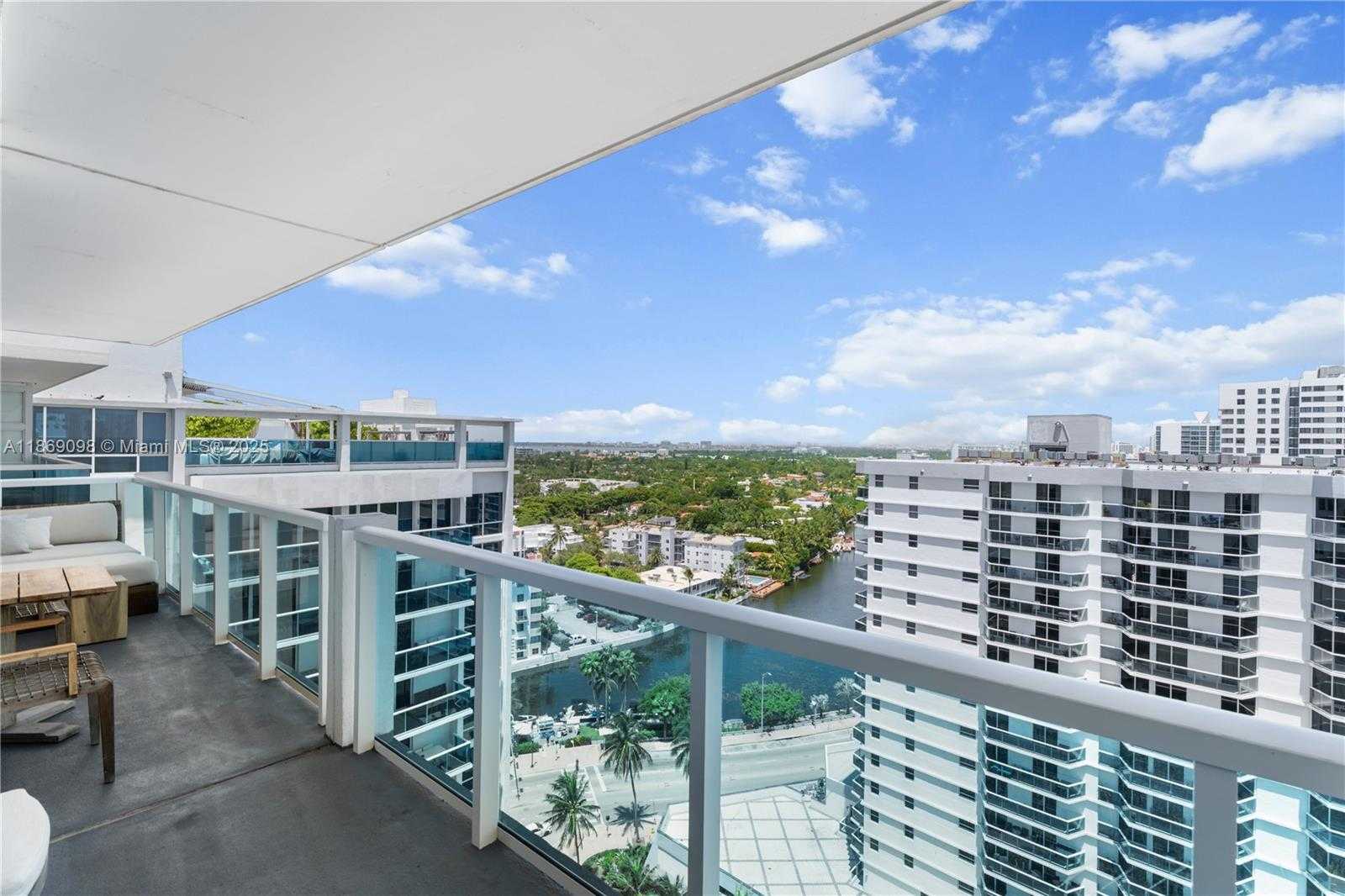 Small Image of 102 24TH ST #PH-1703, Miami Beach Number 23