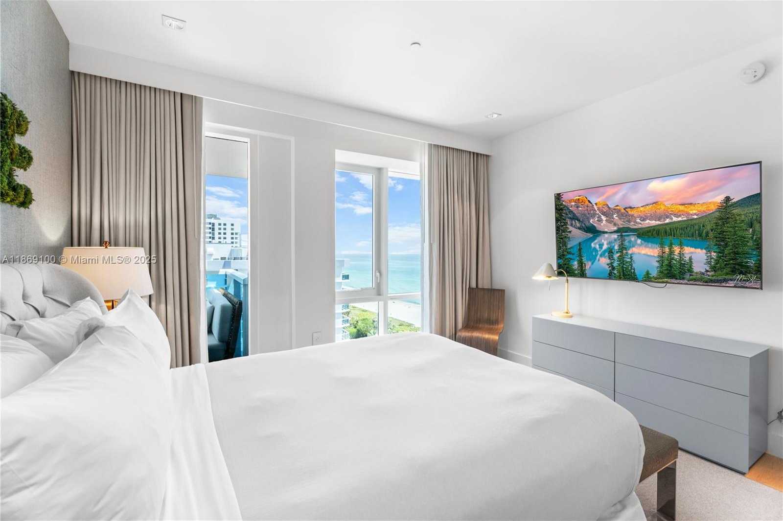 Small Image of 102 24TH ST #PH-1705, Miami Beach Number 15