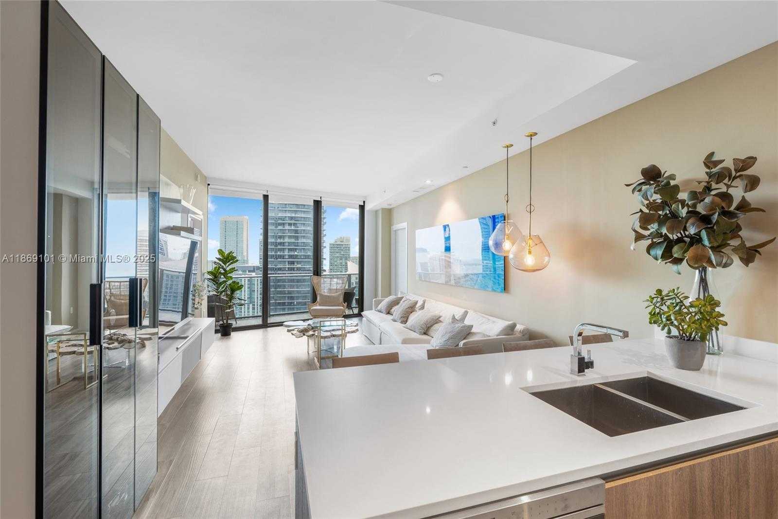 Small Image of 801 SOUTH MIAMI AVE #4802, Miami Number 12