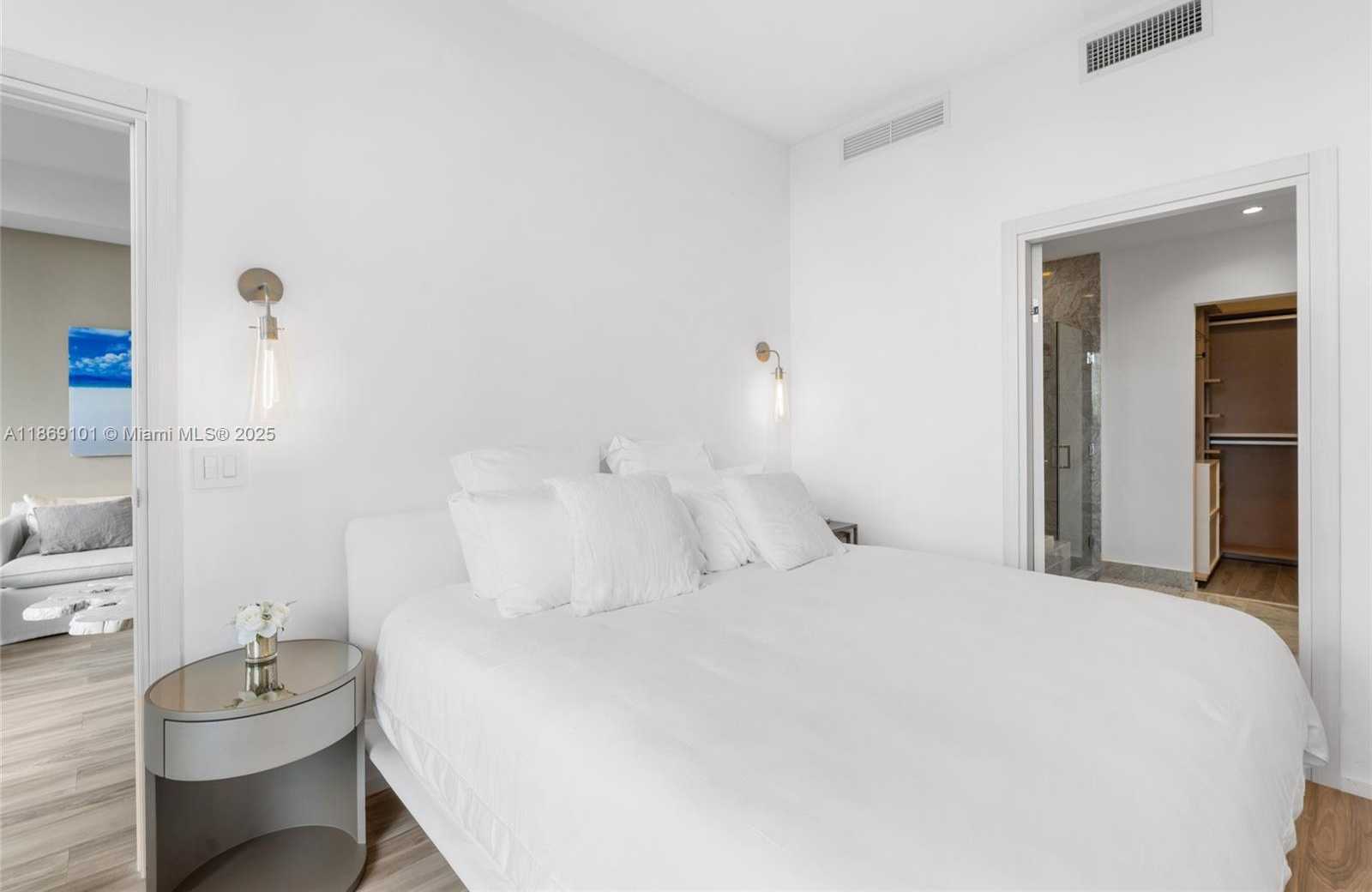 Small Image of 801 SOUTH MIAMI AVE #4802, Miami Number 15