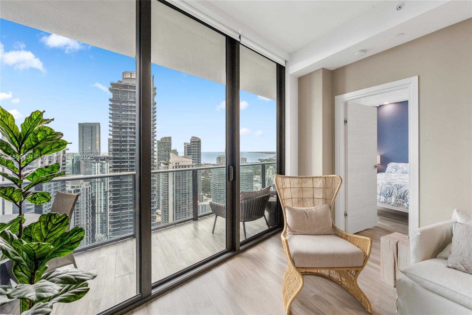 Small Image of 801 SOUTH MIAMI AVE #4802, Miami Number 18
