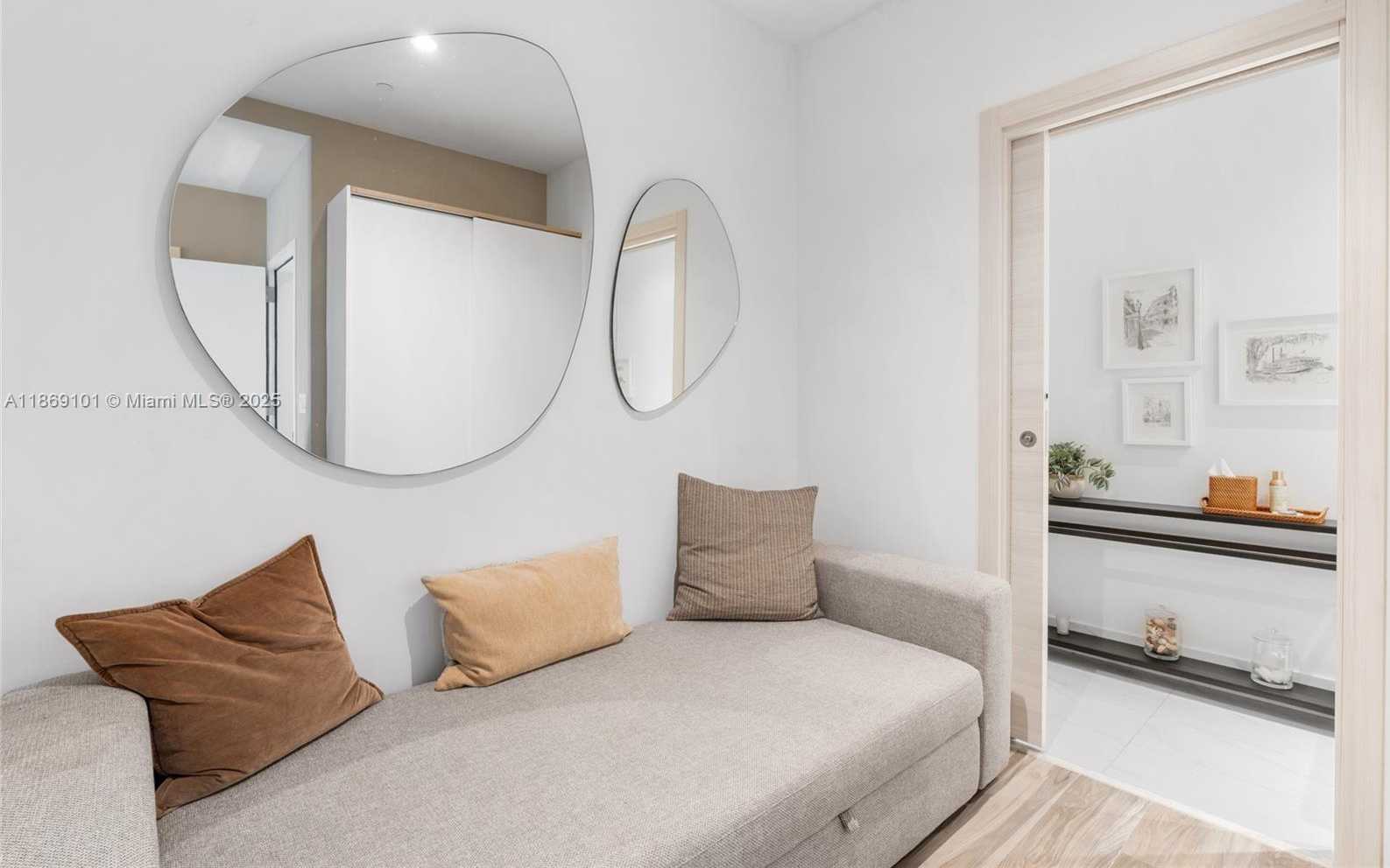 Small Image of 801 SOUTH MIAMI AVE #4802, Miami Number 22