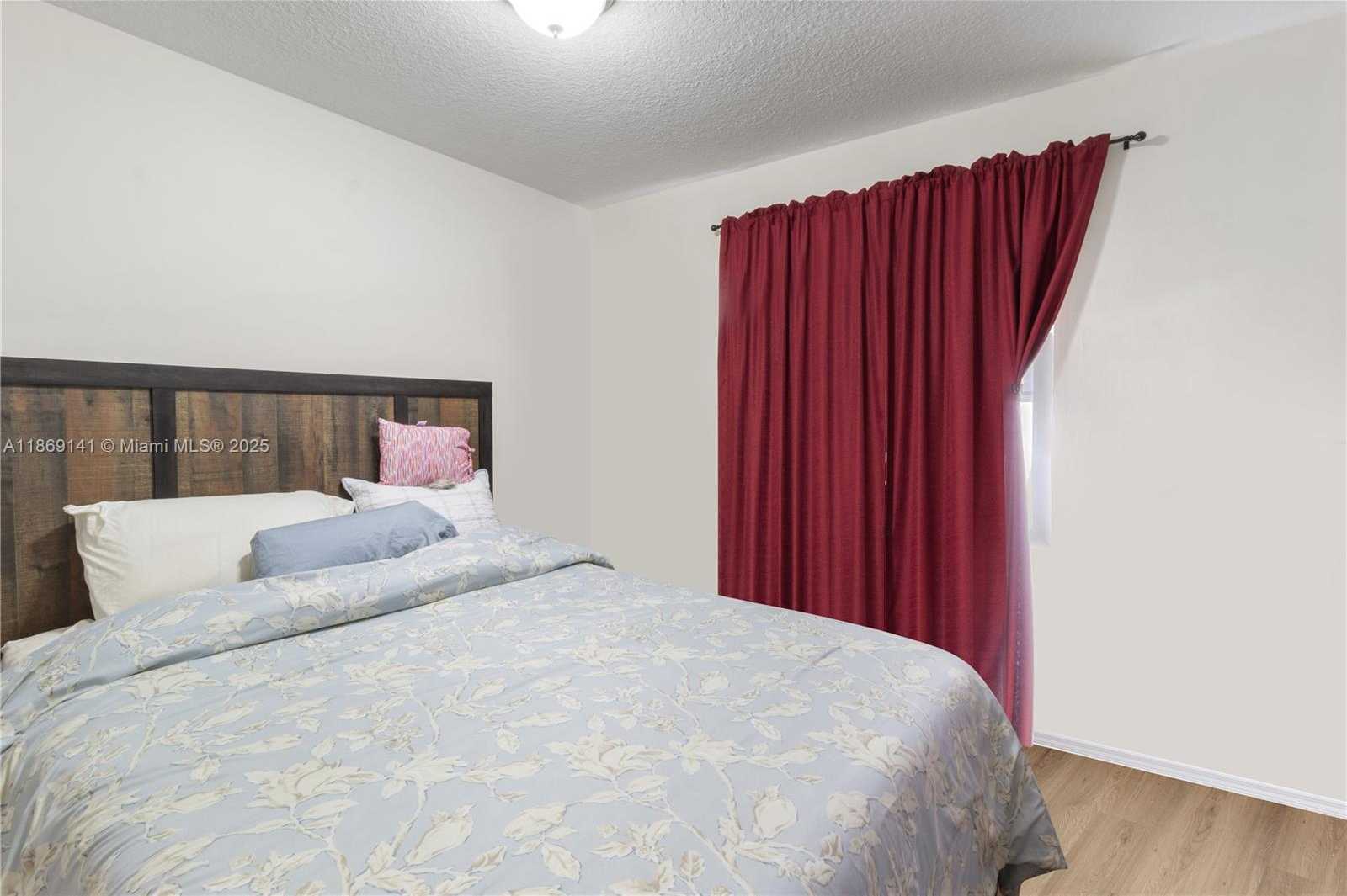 Small Image of 2872 SOUTH WEST 127TH WAY, Miramar Number 5