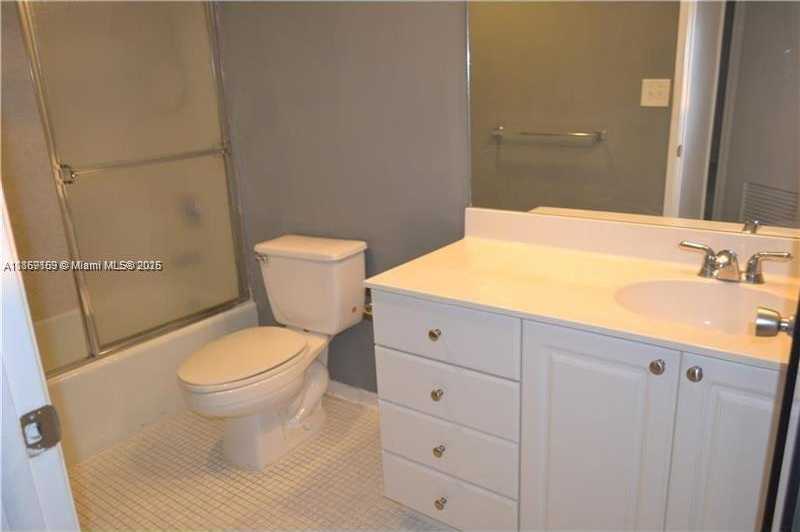 Small Image of 19390 COLLINS AVE #203, Sunny Isles Beach Number 13