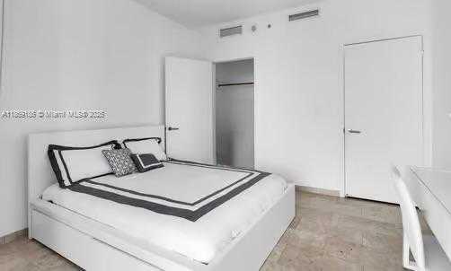 Small Image of 68 SOUTH EAST 6TH ST #2410, Miami Number 19