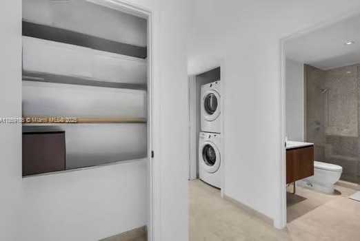 Small Image of 68 SOUTH EAST 6TH ST #2410, Miami Number 21