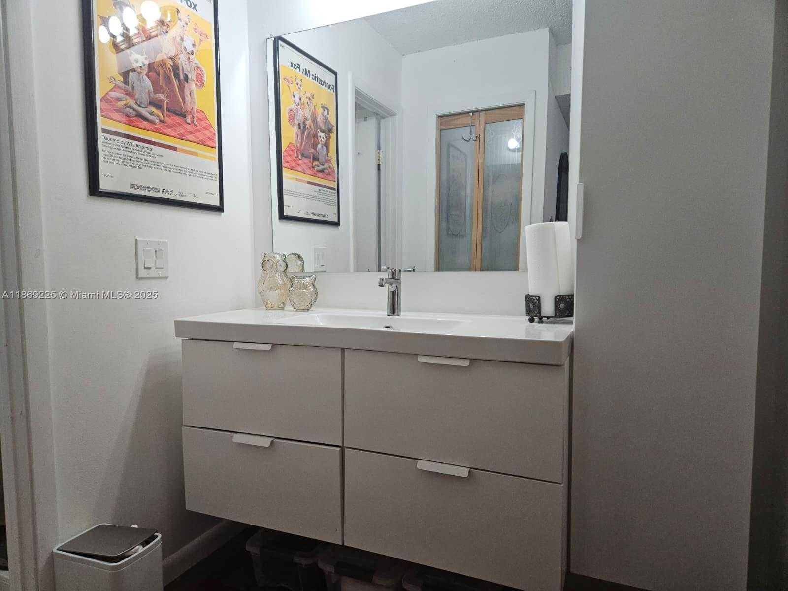 Small Image of 436 LAKEVIEW DR #104, Weston Number 16