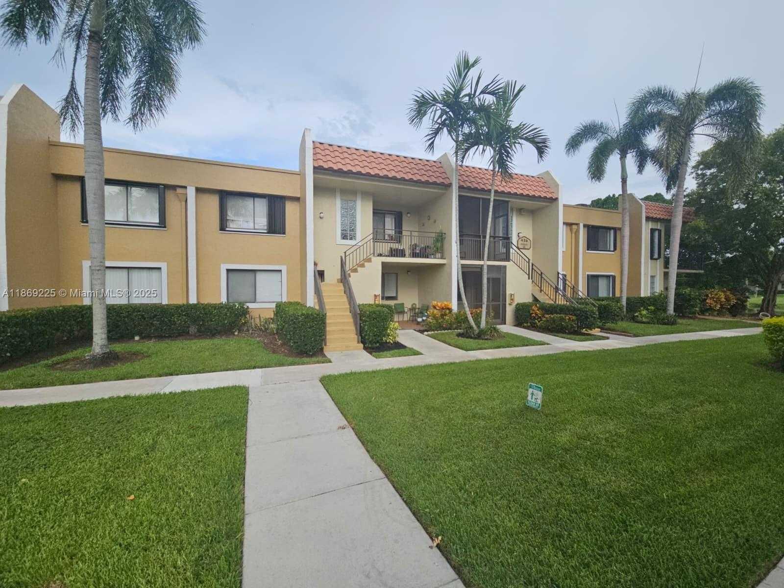 Small Image of 436 LAKEVIEW DR #104, Weston Number 24