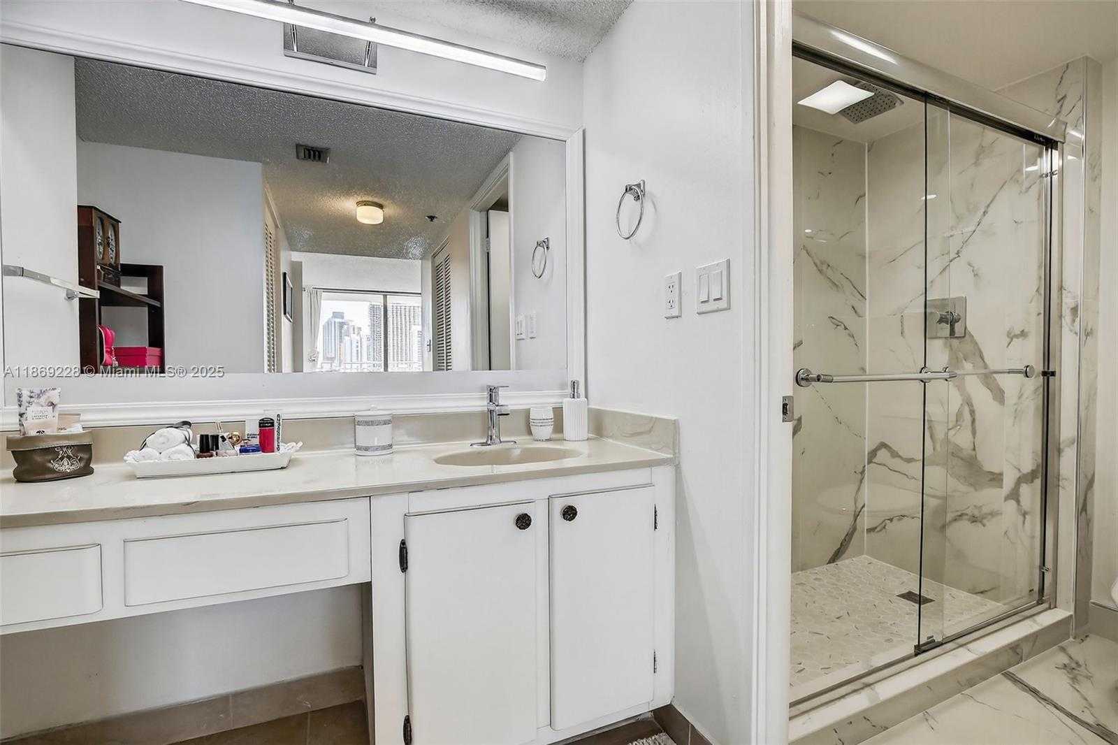 Small Image of 210 174TH ST #1703, Sunny Isles Beach Number 16