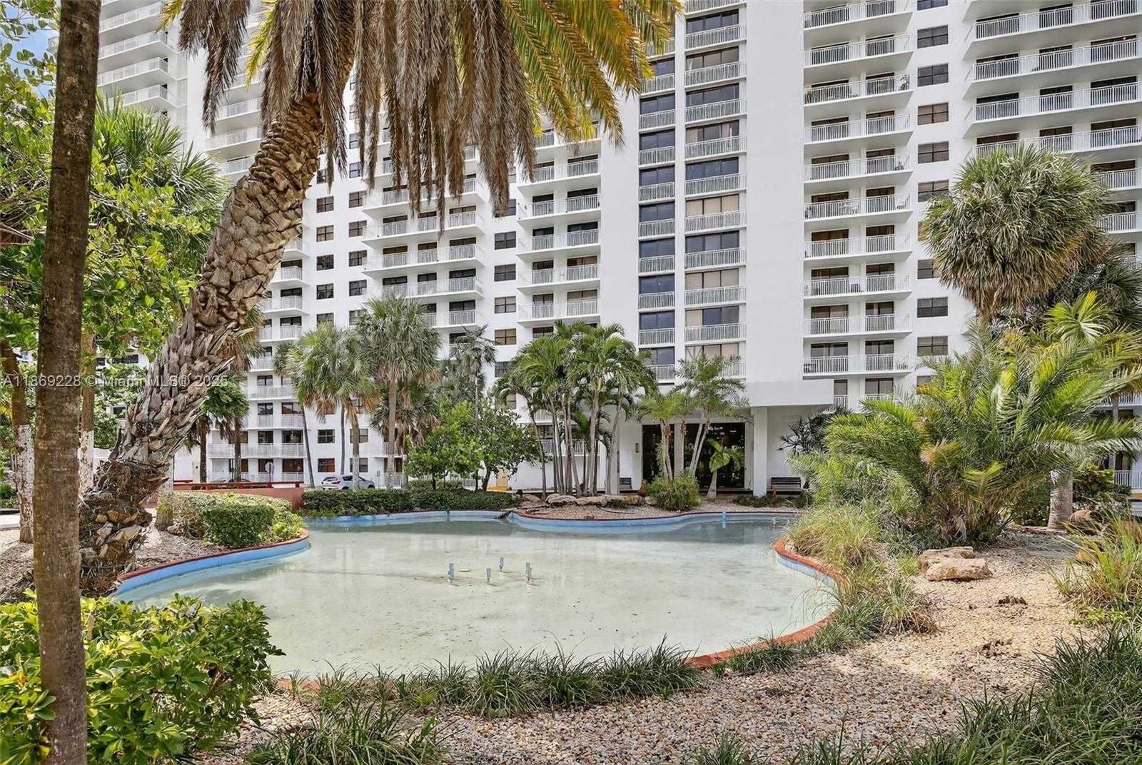 Small Image of 210 174TH ST #1703, Sunny Isles Beach Number 31