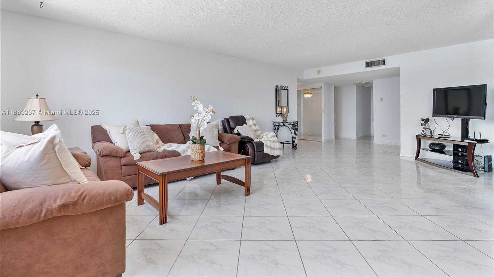 Small Image of 251 174TH ST #1005, Sunny Isles Beach Number 12