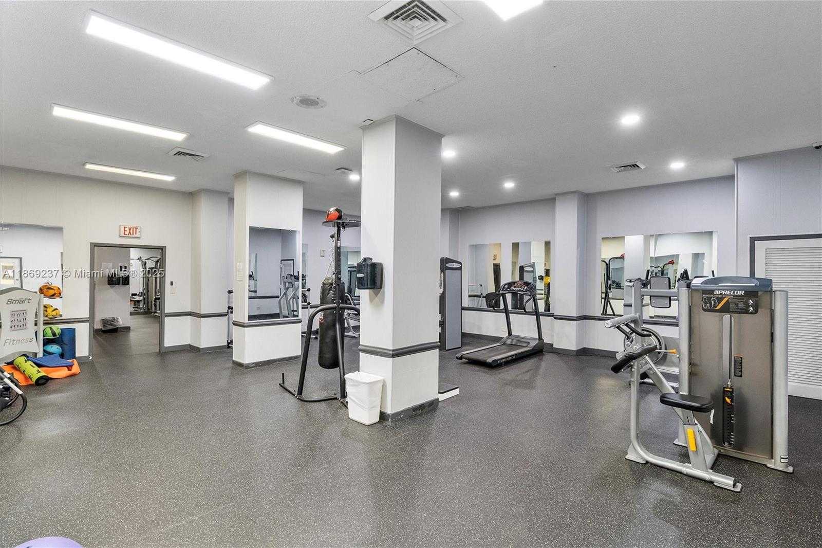 Small Image of 251 174TH ST #1005, Sunny Isles Beach Number 31