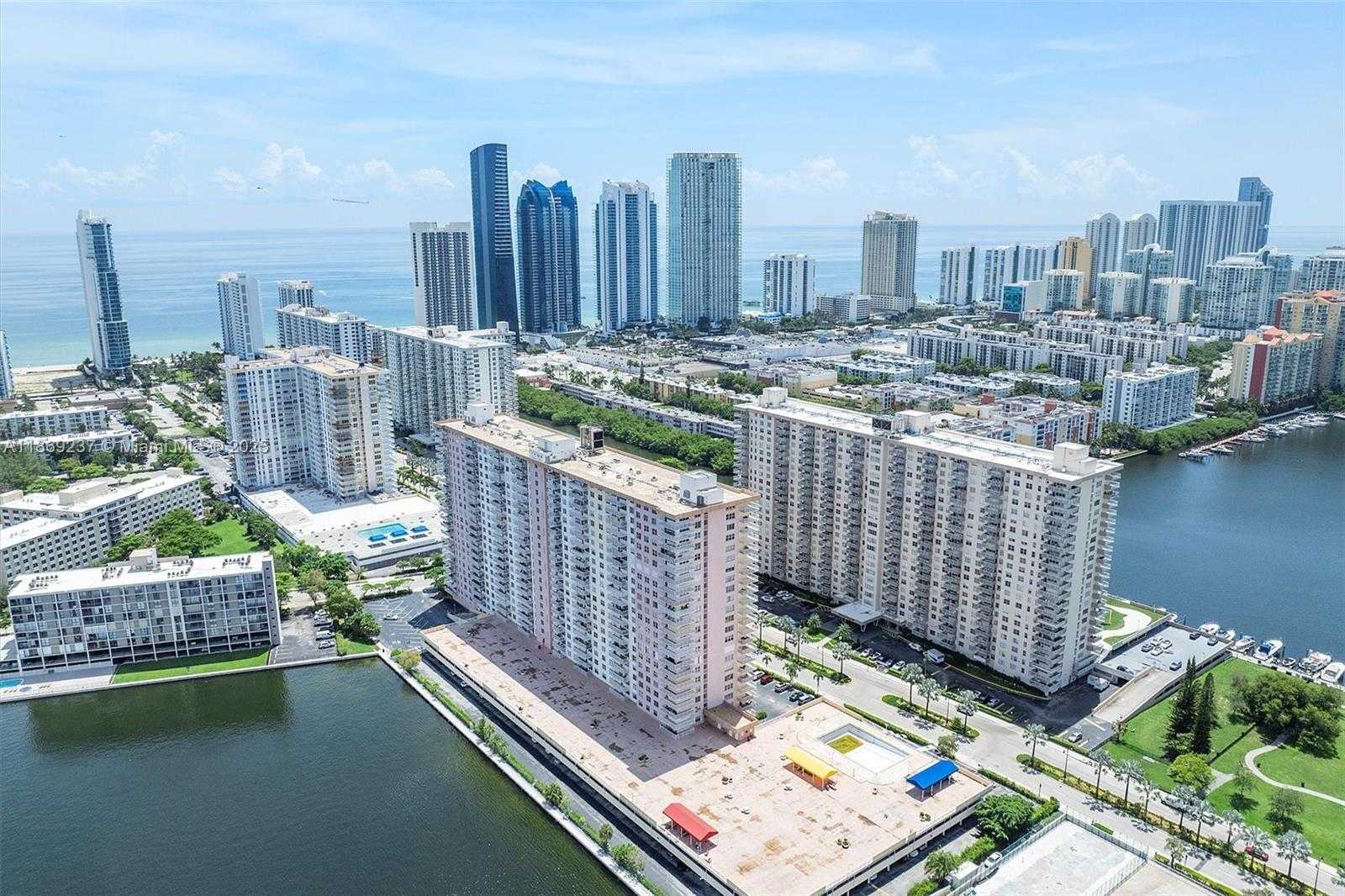 Small Image of 251 174TH ST #1005, Sunny Isles Beach Number 40