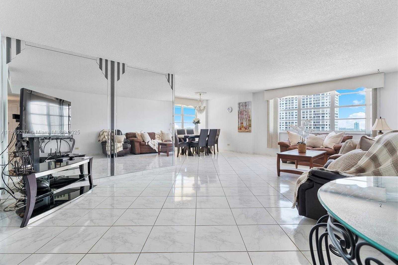 Small Image of 251 174TH ST #1005, Sunny Isles Beach Number 8