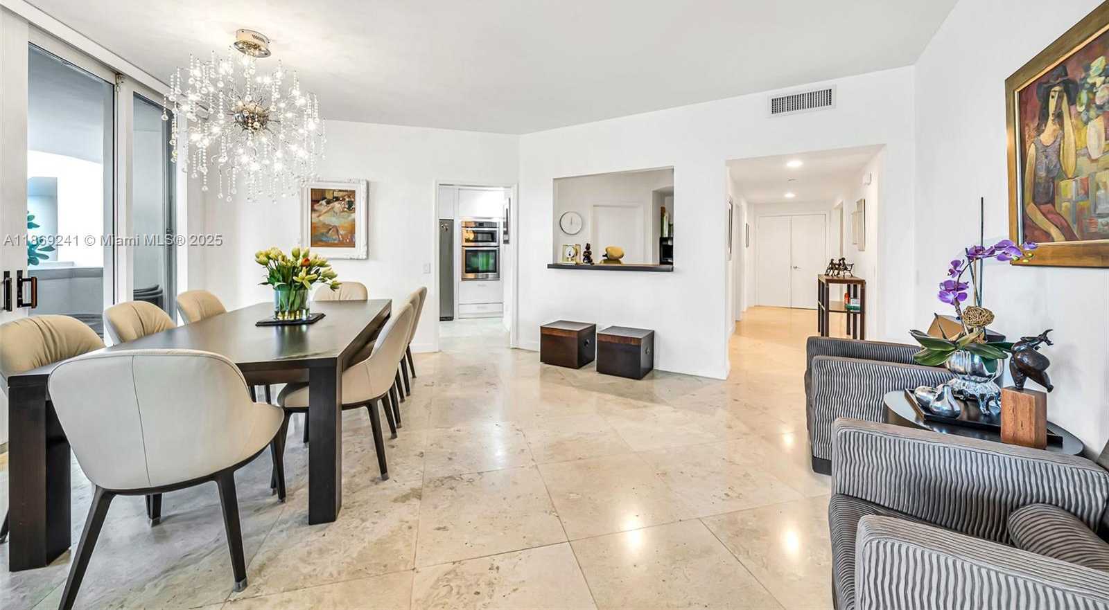 Small Image of 21050 POINT PL #401, Aventura Number 20