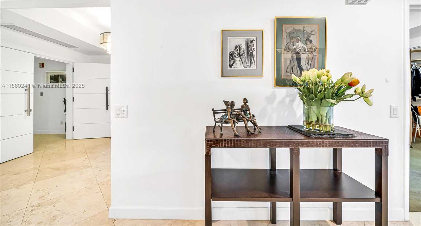 Small Image of 21050 POINT PL #401, Aventura Number 33