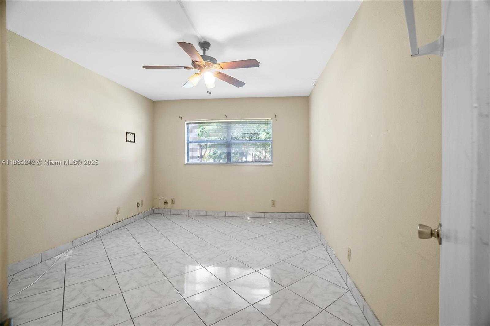 Small Image of 3508 SOUTH WEST NATURA BLVD #107, Deerfield Beach Number 11
