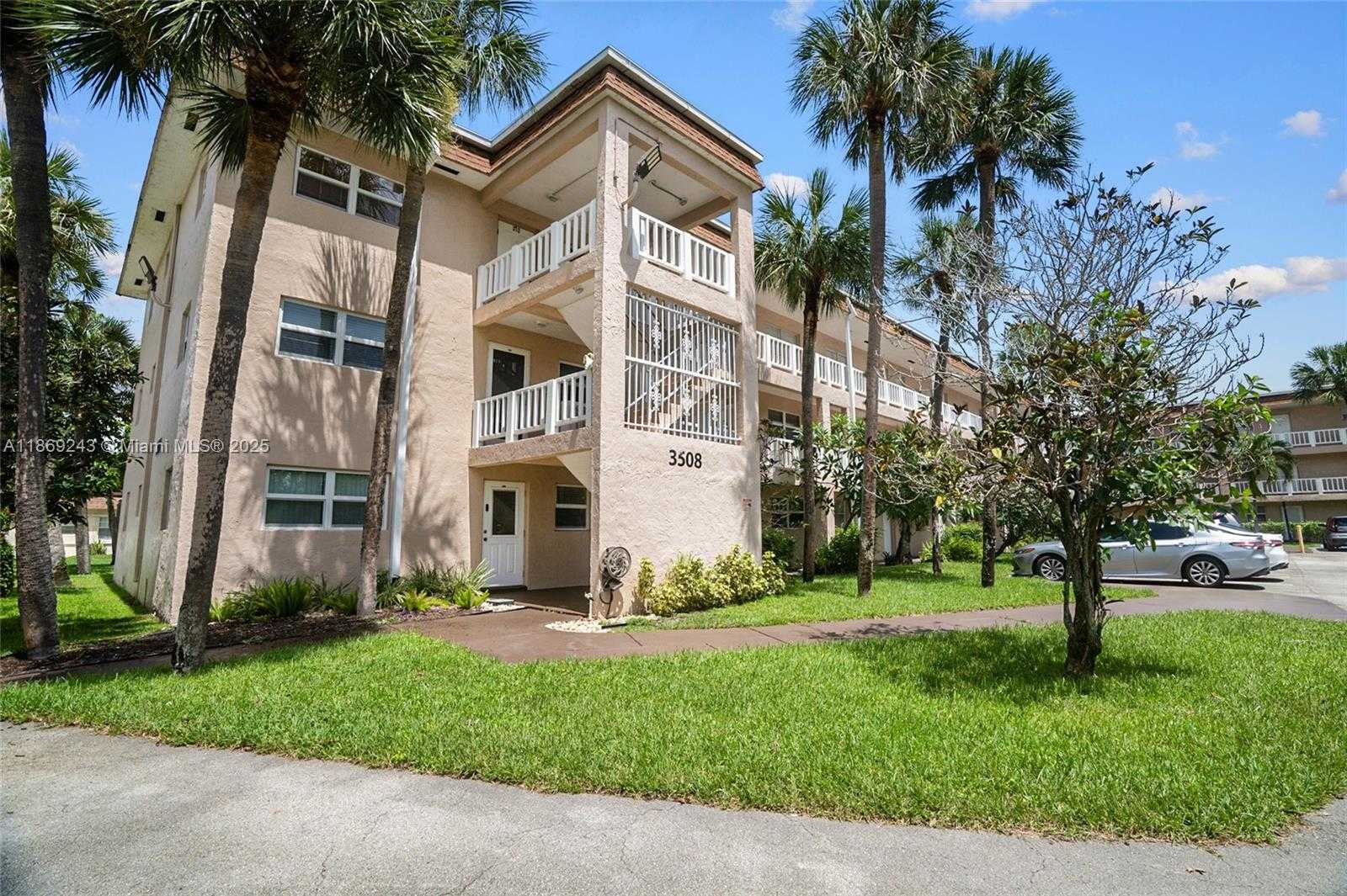 Small Image of 3508 SOUTH WEST NATURA BLVD #107, Deerfield Beach Number 20