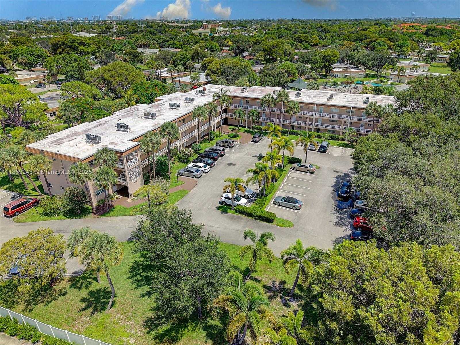 Small Image of 3508 SOUTH WEST NATURA BLVD #107, Deerfield Beach Number 31
