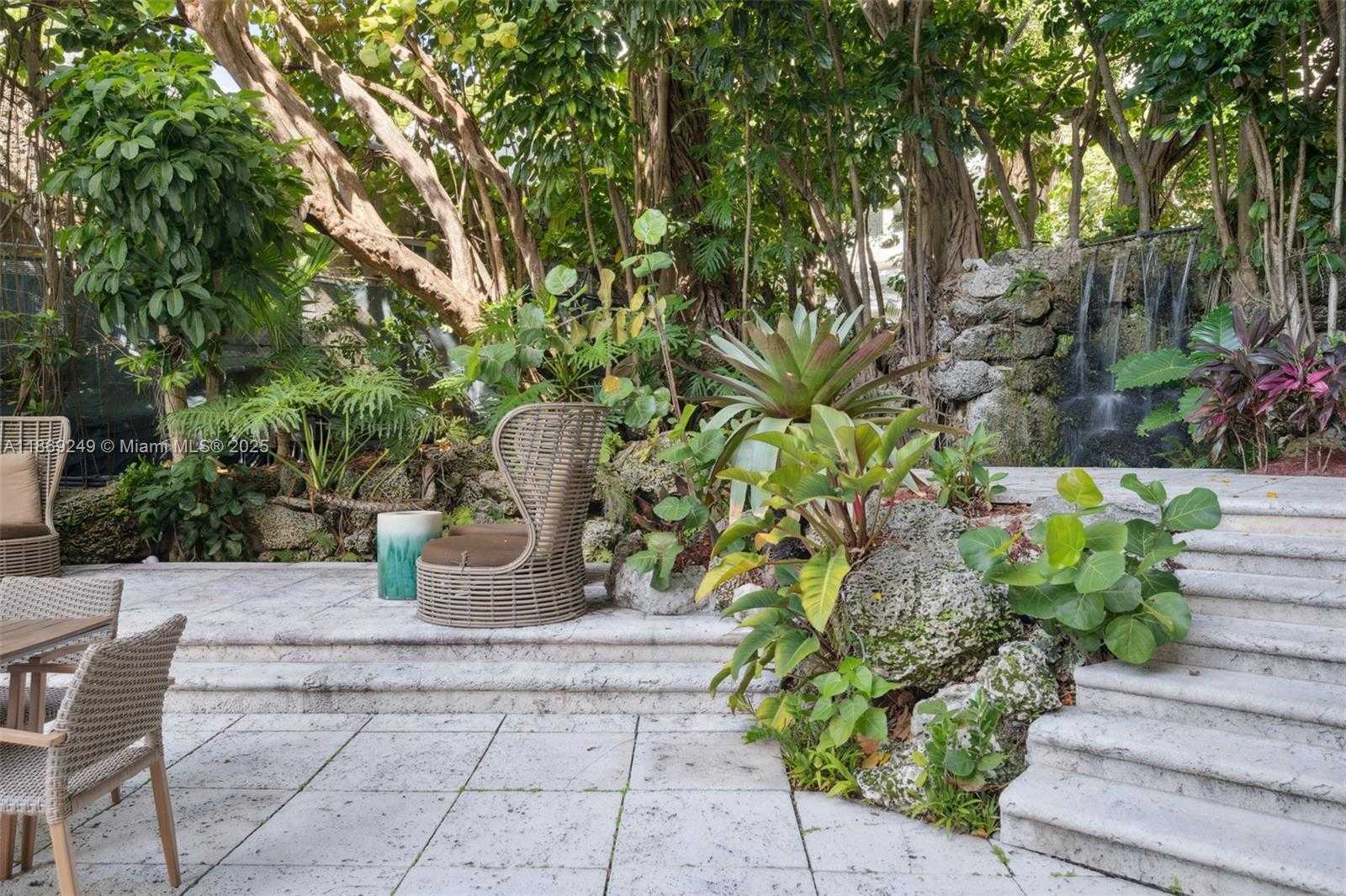 Small Image of 2951 SOUTH BAYSHORE DR #917, Miami Number 28