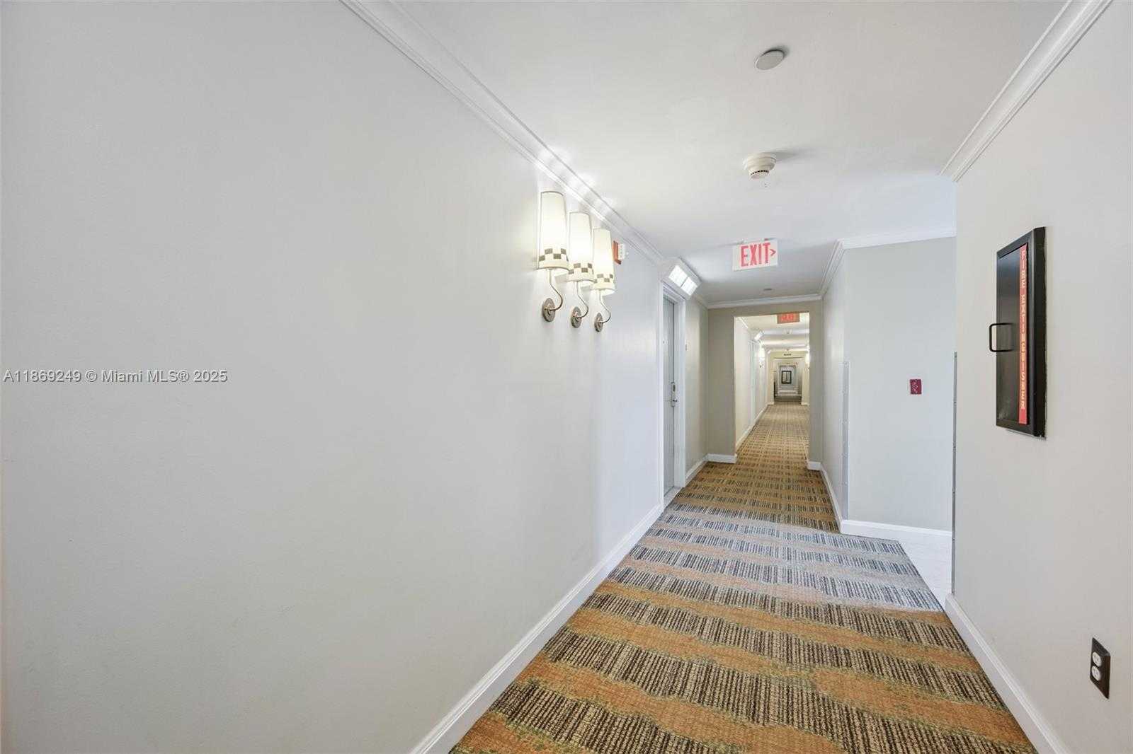 Small Image of 2951 SOUTH BAYSHORE DR #917, Miami Number 5