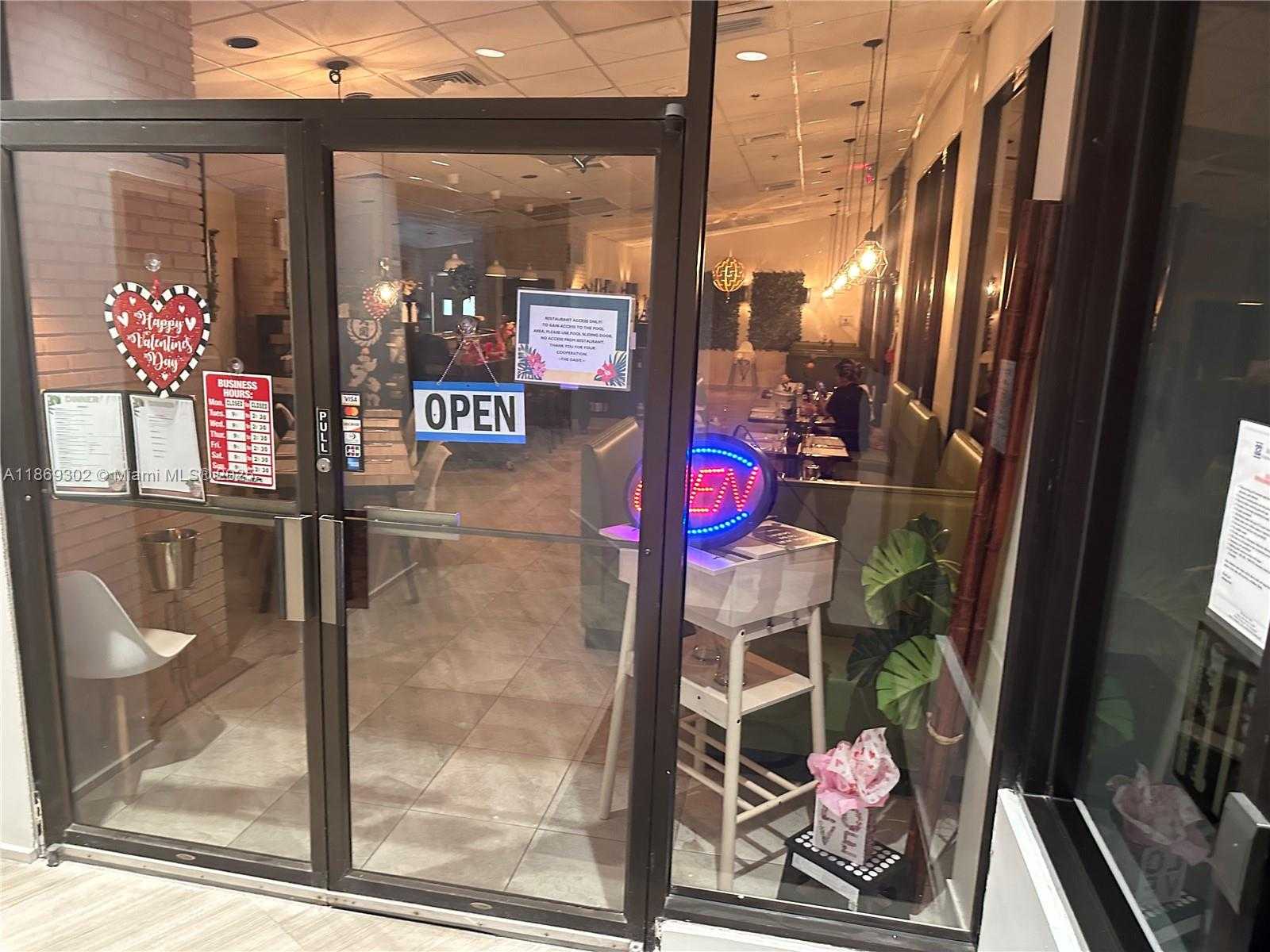 Small Image of 100 BAYVIEW DR #221, Sunny Isles Beach Number 35