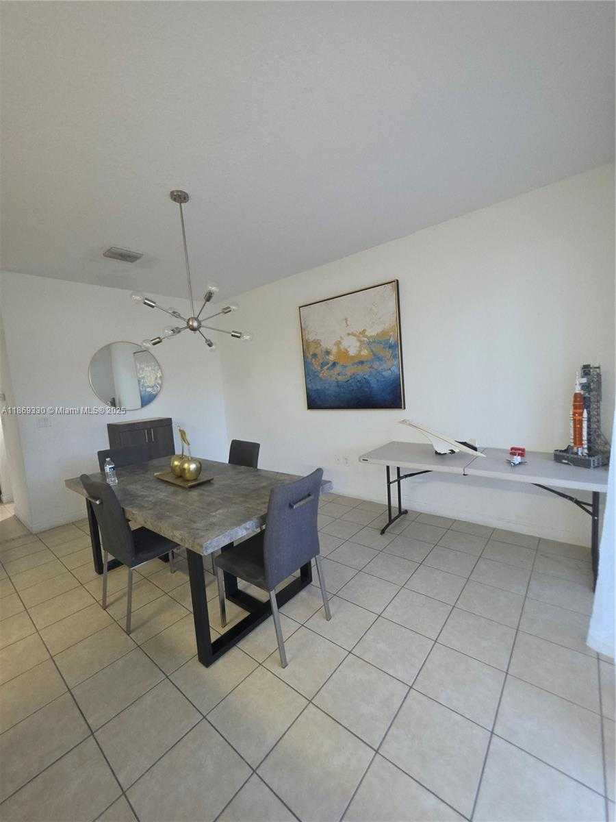Small Image of 13236 SOUTH WEST 128TH PSGE, Miami Number 10