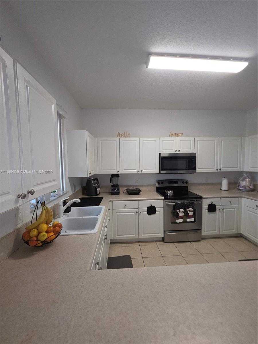 Small Image of 13236 SOUTH WEST 128TH PSGE, Miami Number 13