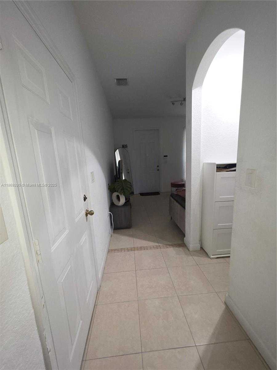 Small Image of 13236 SOUTH WEST 128TH PSGE, Miami Number 28