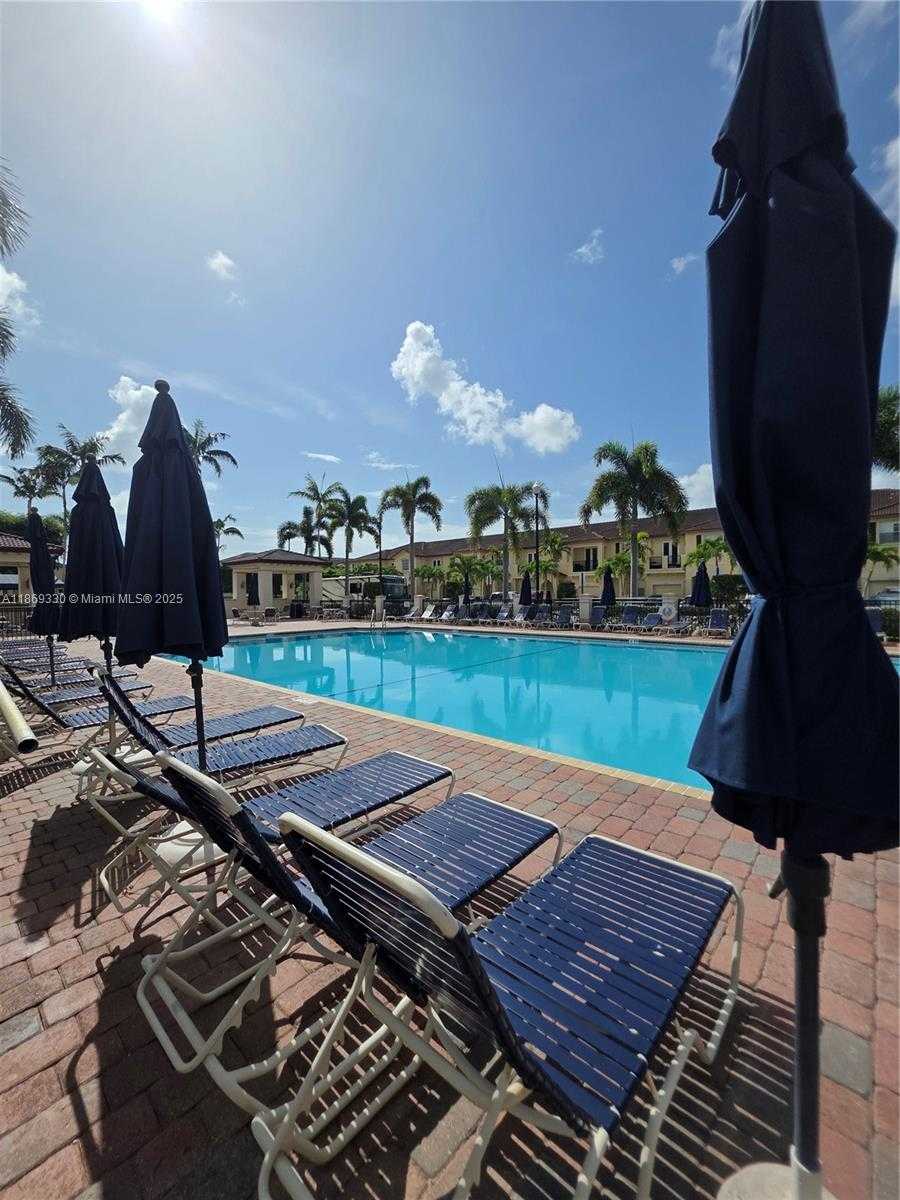 Small Image of 13236 SOUTH WEST 128TH PSGE, Miami Number 37