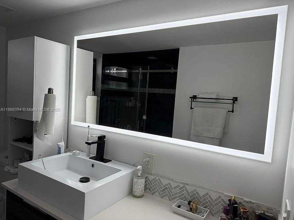 Small Image of 2301 SOUTH OCEAN DR #1207, Hollywood Number 27