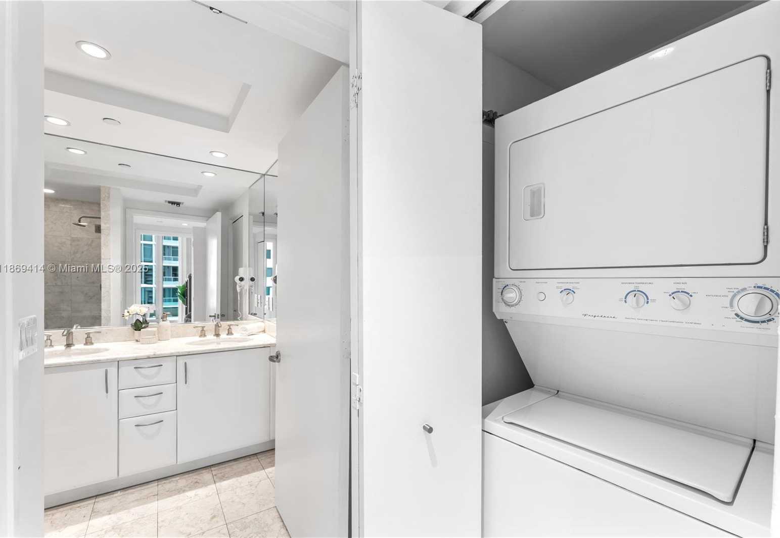 Small Image of 1331 BRICKELL BAY DR #1706, Miami Number 13