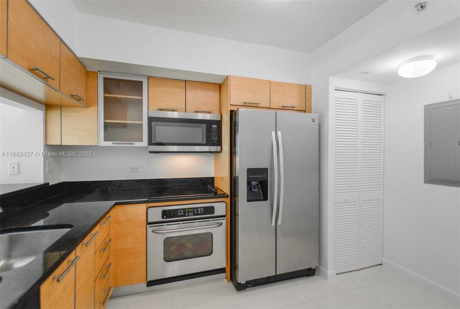 Small Image of 31 SOUTH EAST 5TH ST #1510, Miami Number 19