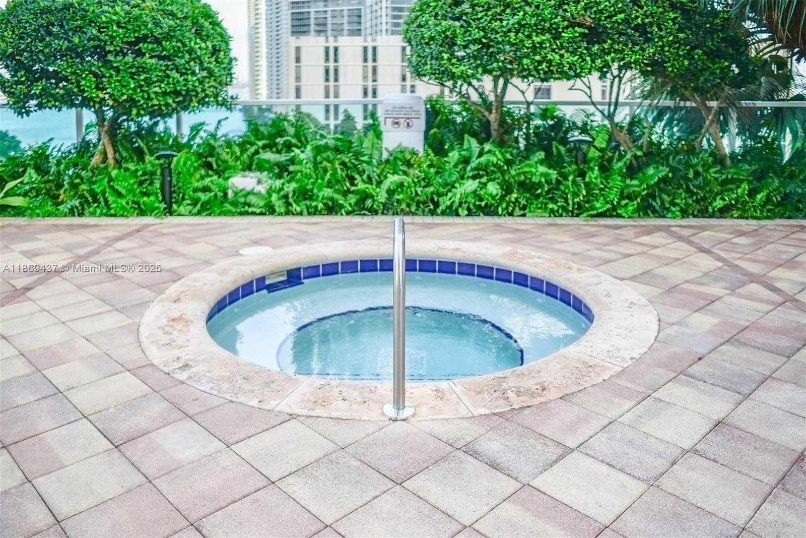 Small Image of 31 SOUTH EAST 5TH ST #1510, Miami Number 25