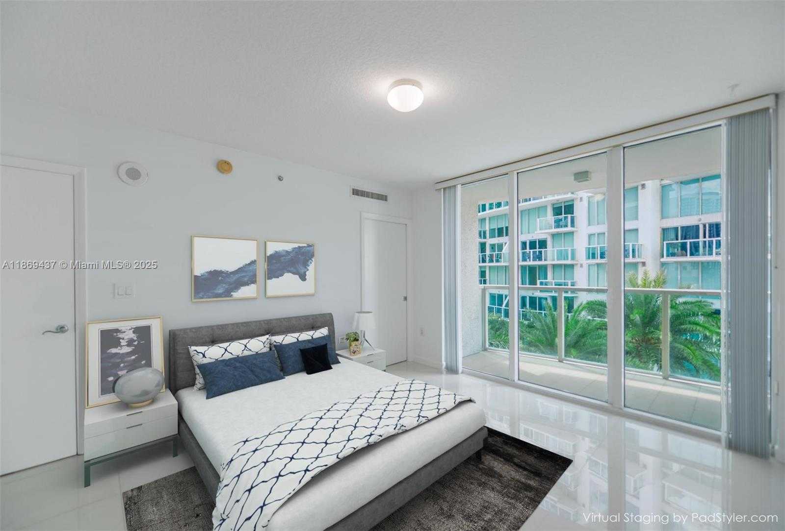 Small Image of 31 SOUTH EAST 5TH ST #1510, Miami Number 4