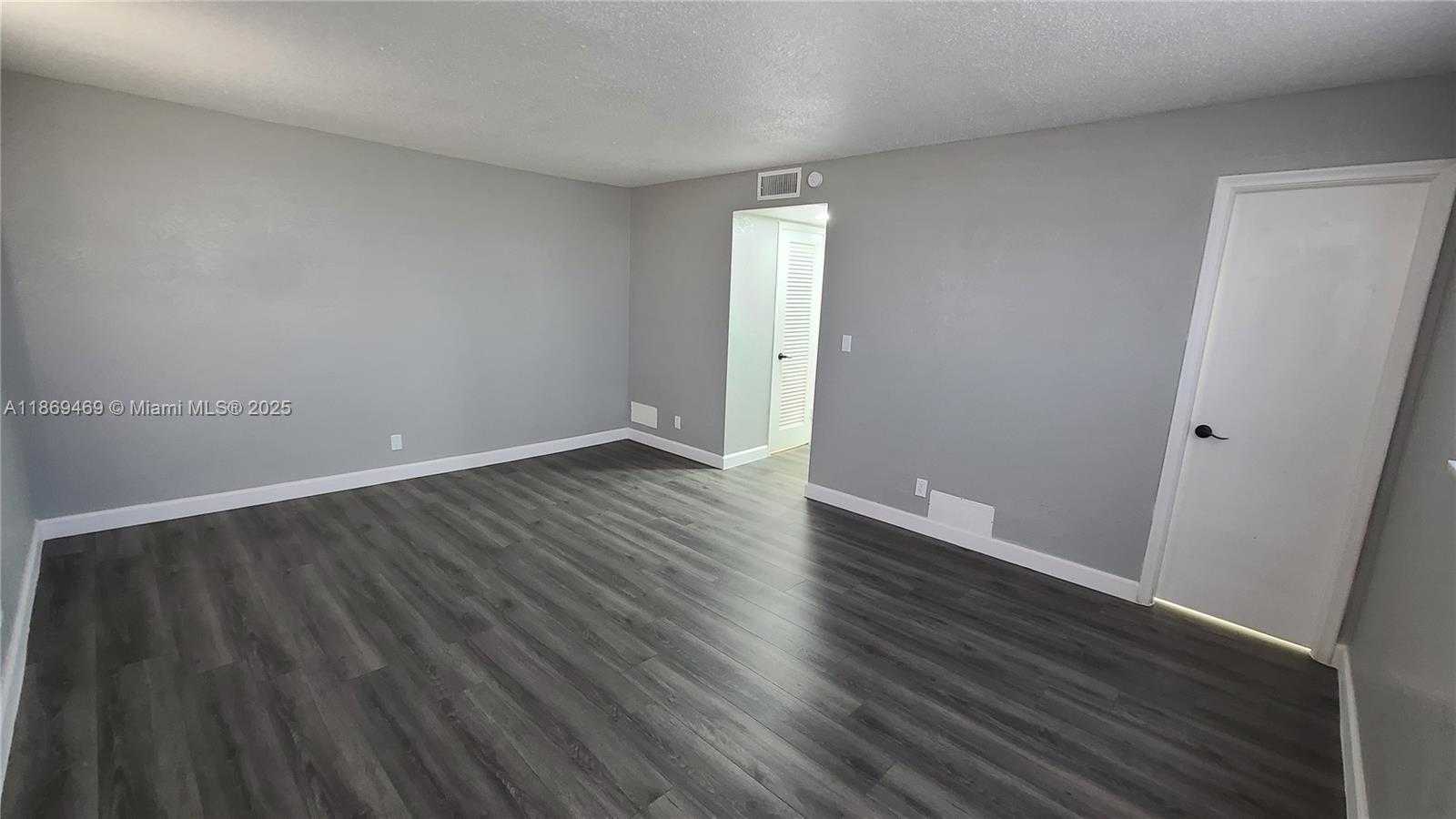 Small Image of 1811 JEFFERSON ST #601, Hollywood Number 12