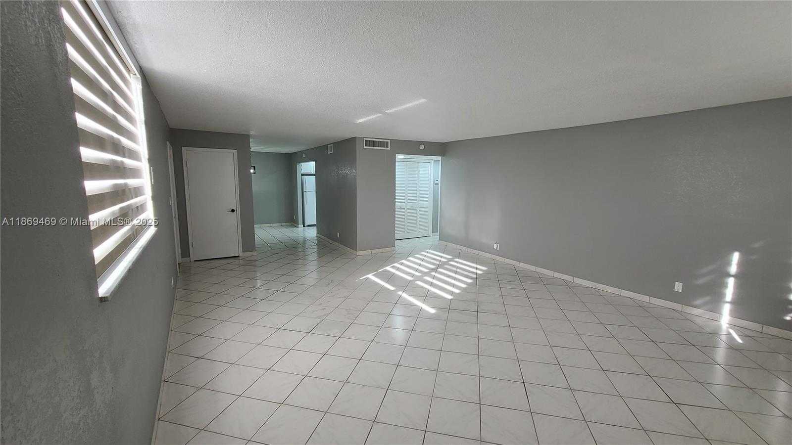 Small Image of 1811 JEFFERSON ST #601, Hollywood Number 7