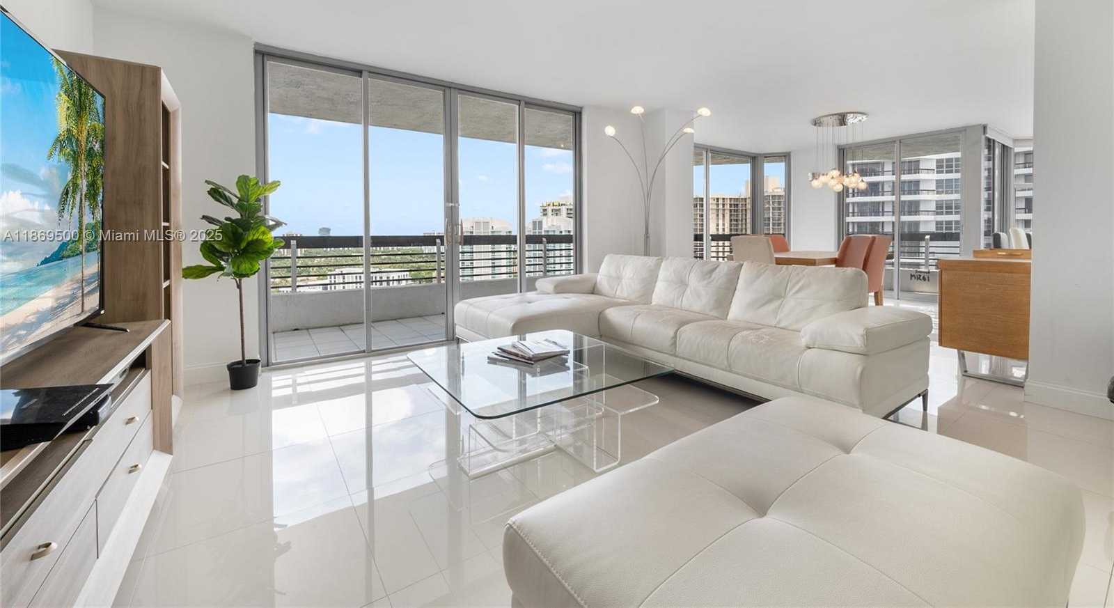Small Image of 19101 MYSTIC POINTE DR #2607, Aventura Number 3