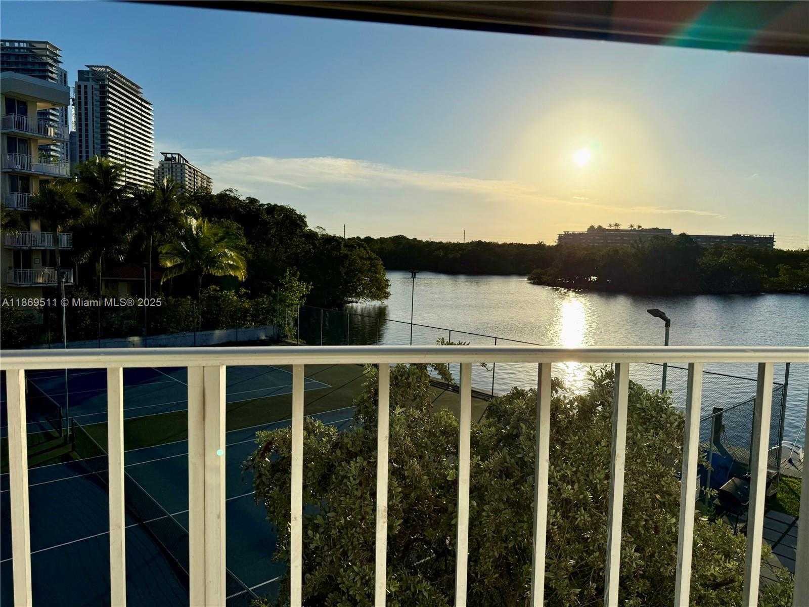 Small Image of 16546 NORTH EAST 26TH AVE #3G, North Miami Beach Number 34