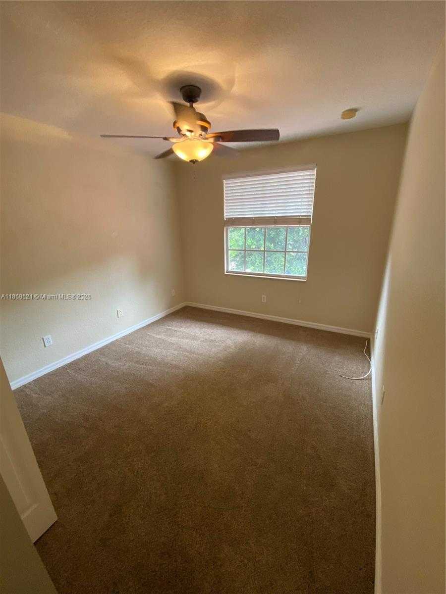 Small Image of 22159 MAJESTIC WOODS WAY, Boca Raton Number 18