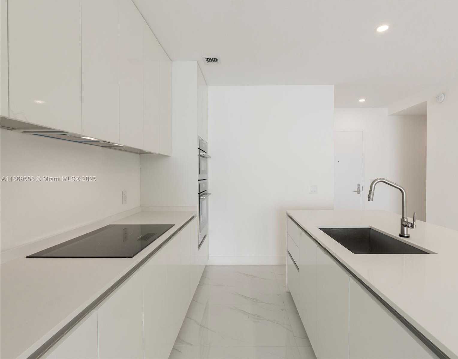 Small Image of 700 NORTH EAST 24TH ST #3606, Miami Number 4