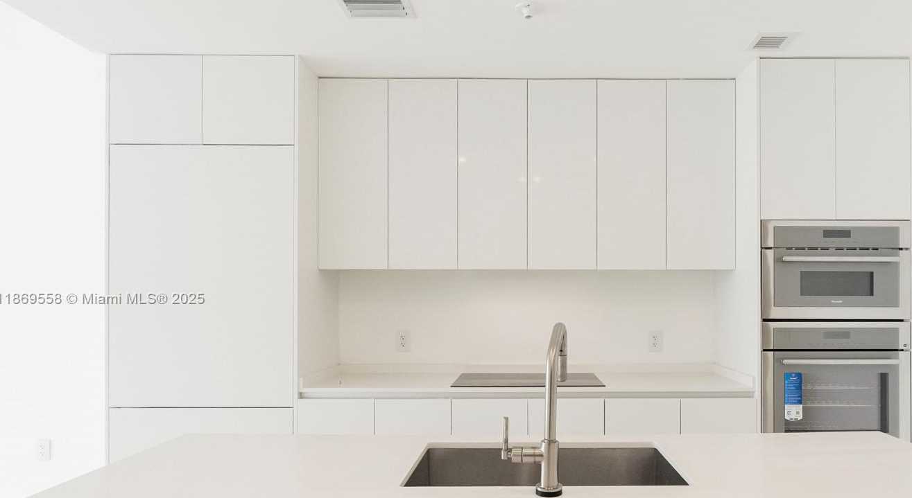 Small Image of 700 NORTH EAST 24TH ST #3606, Miami Number 5