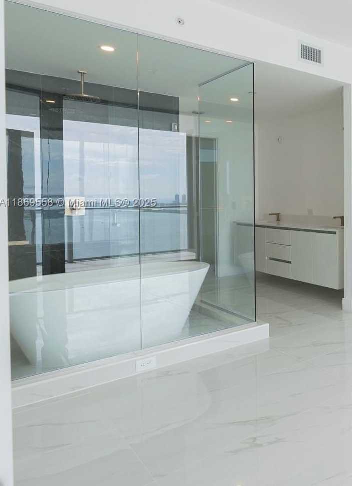 Small Image of 700 NORTH EAST 24TH ST #3606, Miami Number 7