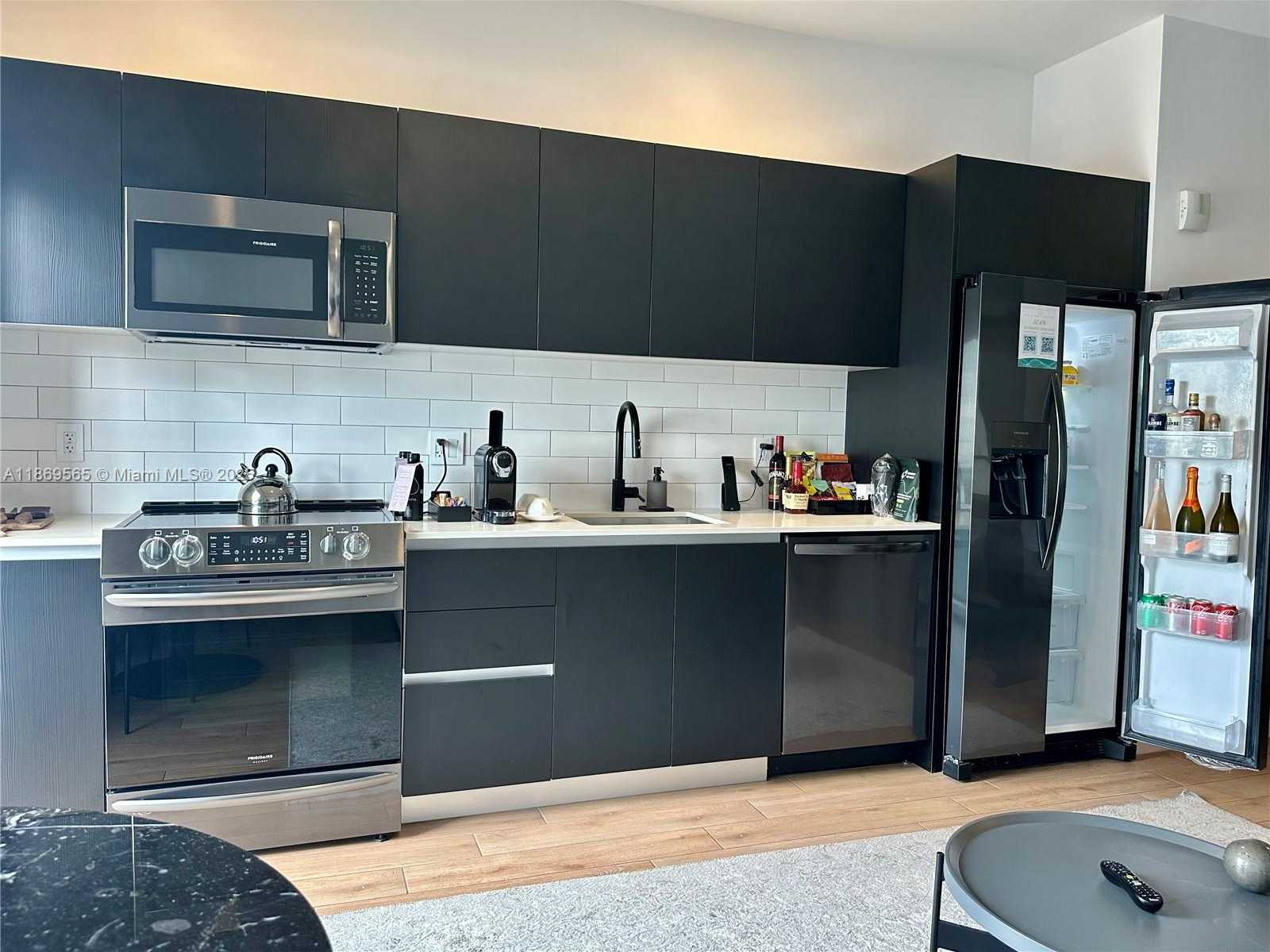 Small Image of 398 5TH STREET #2506, Miami Number 14