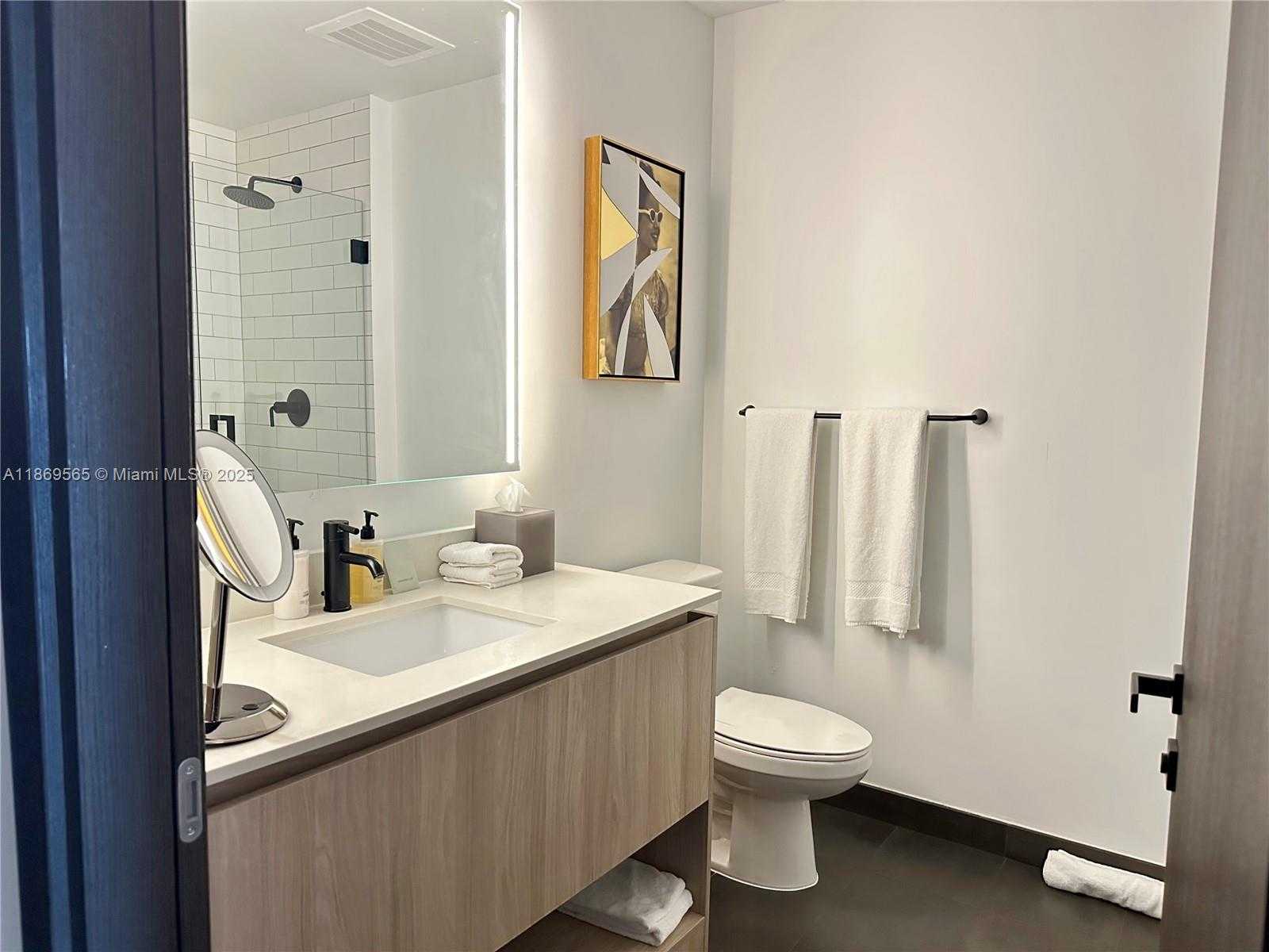 Small Image of 398 5TH STREET #2506, Miami Number 25