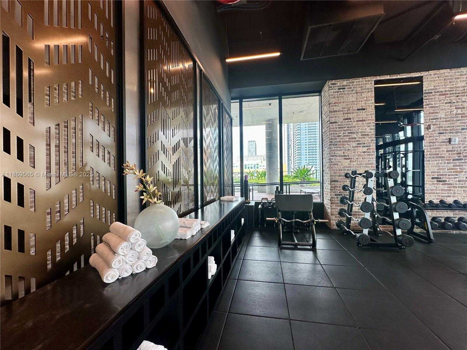 Small Image of 398 5TH STREET #2506, Miami Number 46