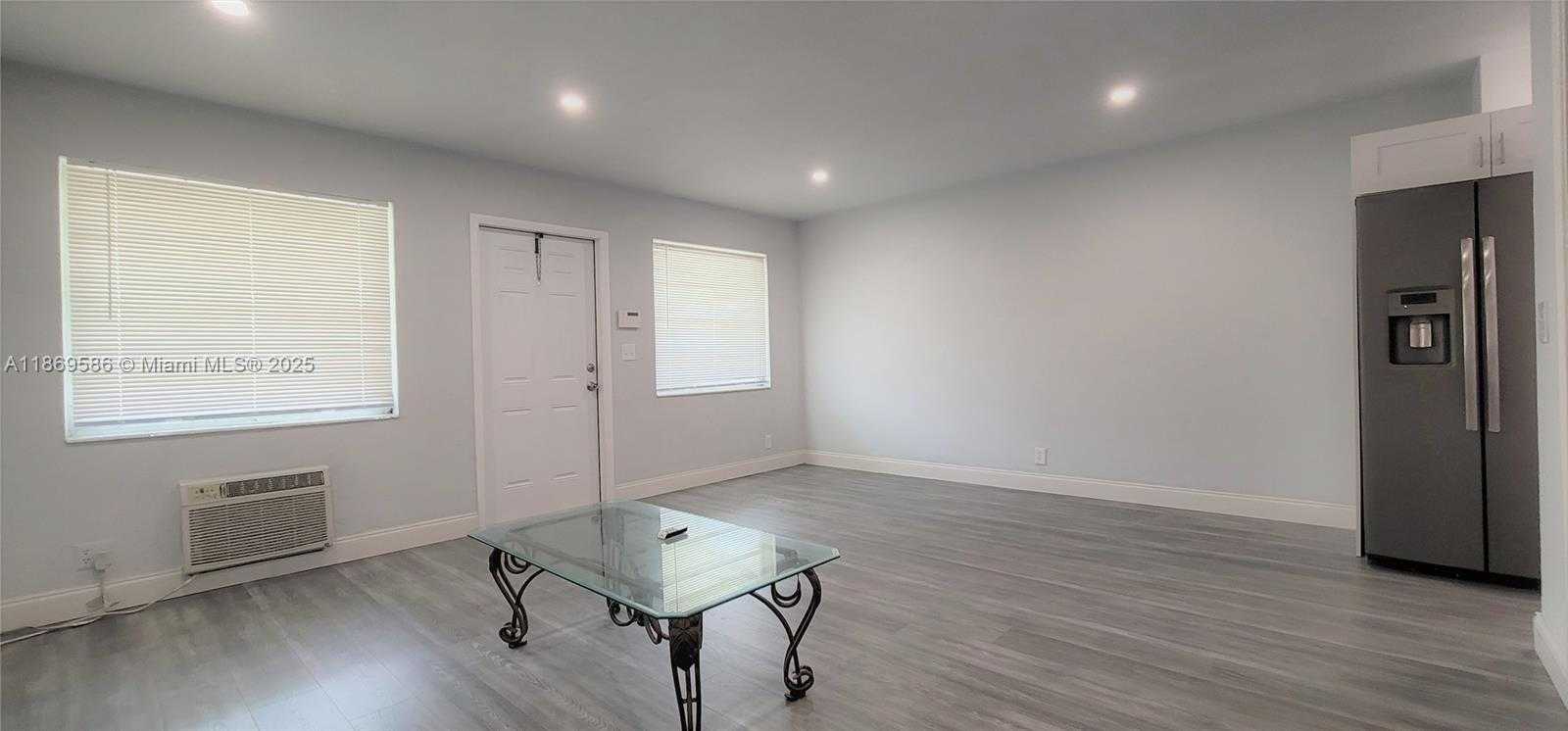 Small Image of 2901 POLK ST #5, Hollywood Number 7