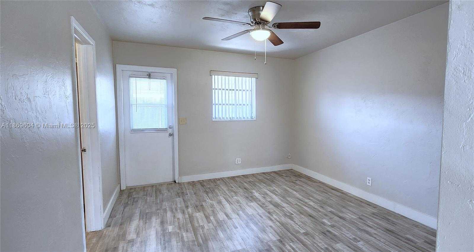 Small Image of 2901 POLK ST #14, Hollywood Number 10