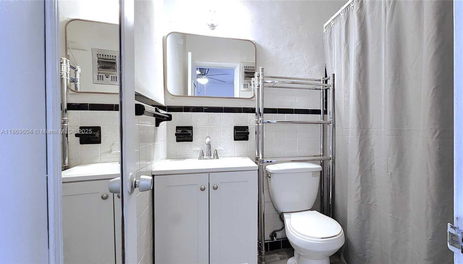 Small Image of 2901 POLK ST #14, Hollywood Number 12