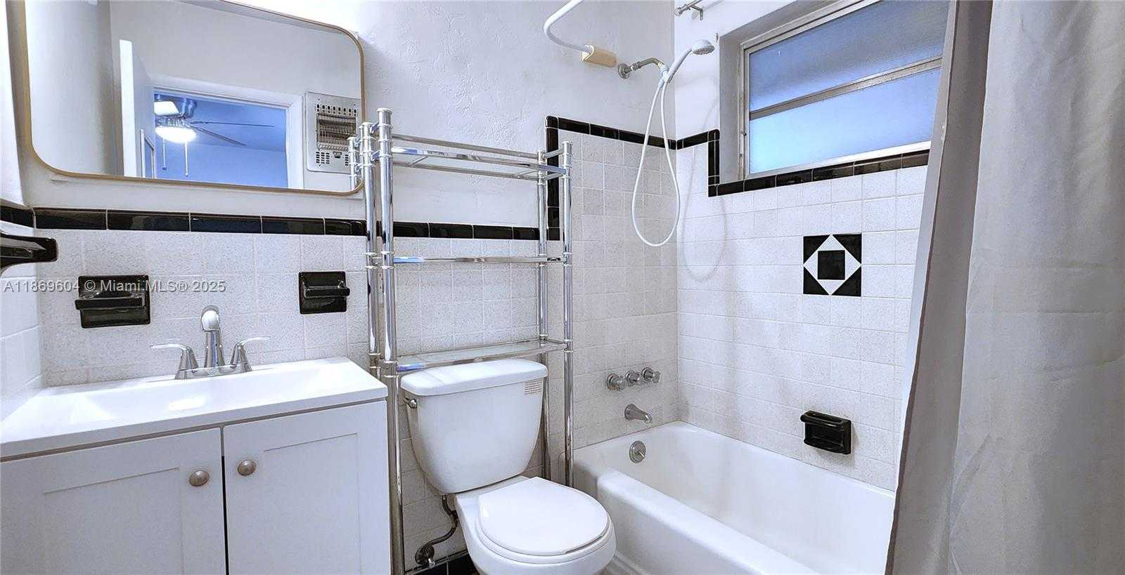 Small Image of 2901 POLK ST #14, Hollywood Number 13